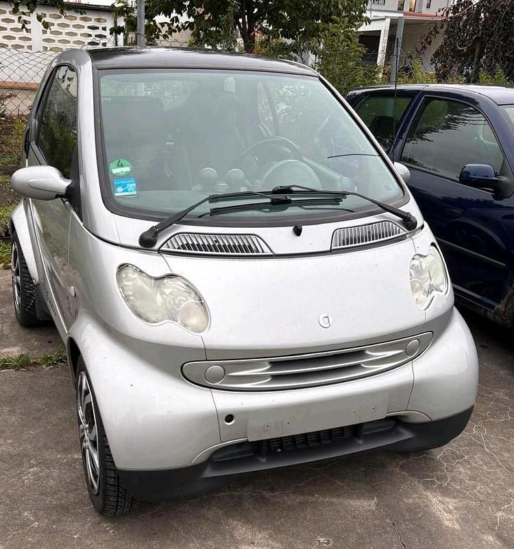 Silber Gebraucht 2006 Smart ForTwo Coupé Coupé | 1.999 € (Superpreis) - Bild 1/4