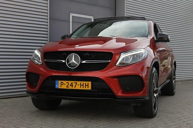 Gebraucht Mercedes GLE43 AMG AMG 368 PS (270 kW) 2016 Rot SUV