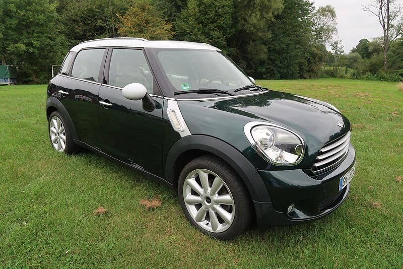 Grün Gebraucht 2011 Mini Cooper Countryman SUV | 7.599 € (Fairer Preis) - Bild 1/4