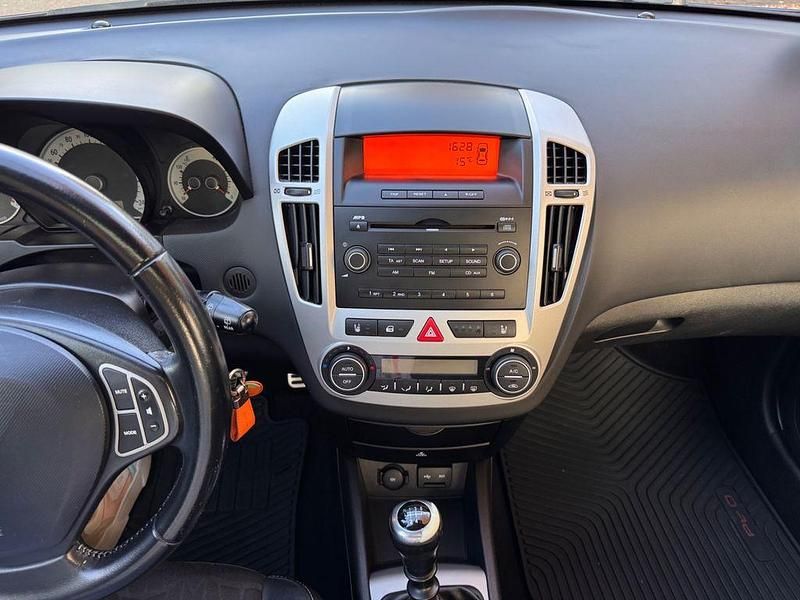 Gebraucht Kia ProCeed Sport 126 PS (92 kW) 2009 Blau Kleinwagen