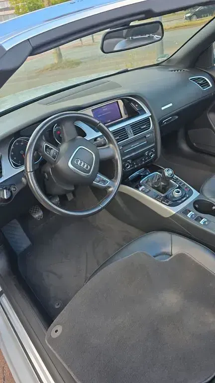 Gebraucht Audi A5 Cabriolet Design 160 PS (117 kW) 2009 Silber Cabrio