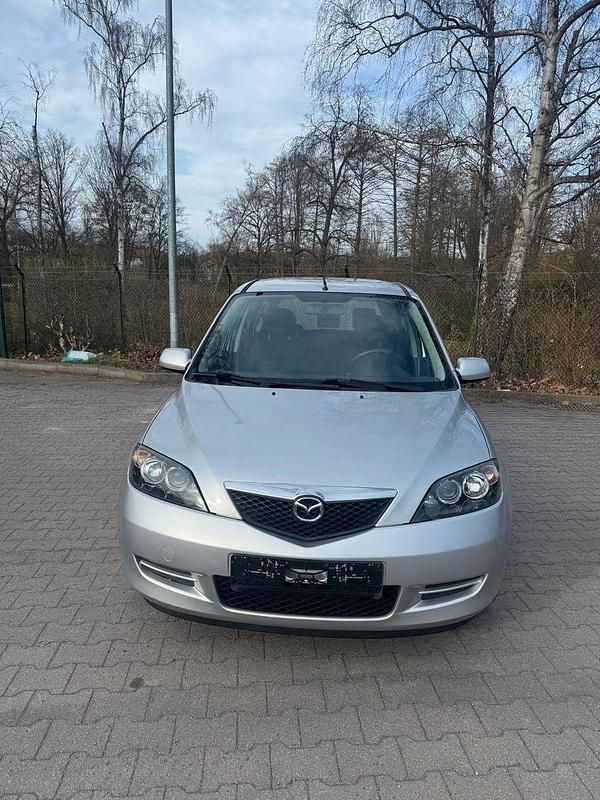 Second-hand Mazda 2 80 CP (58 kW) 2006 Argintiu Hatchback