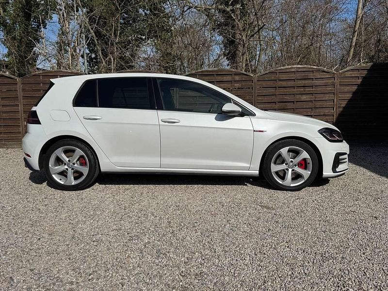 Gebraucht VW Golf VII GTI 230 PS (169 kW) 2017 Weiß Limousine