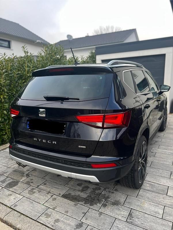 Schwarz Gebraucht 2018 Seat Ateca SUV | 13.200 € (Superpreis) - Bild 1/4