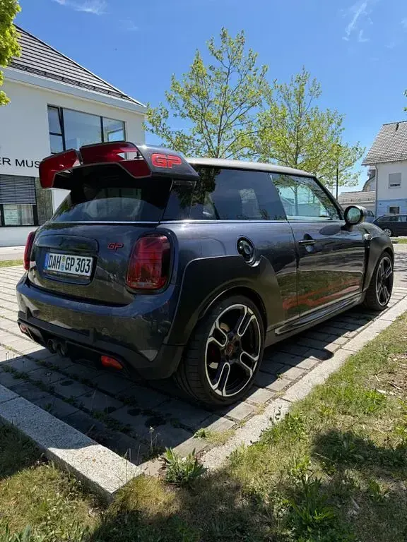 Gebraucht Mini John Cooper Works 306 PS (225 kW) 2020 Blau Kleinwagen