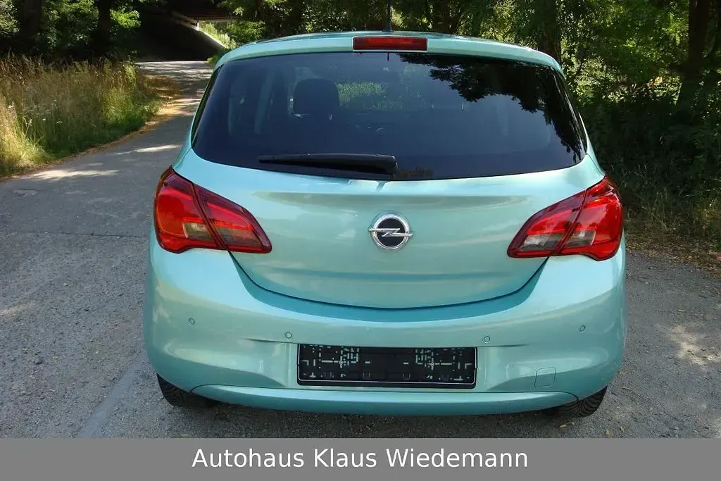 Gebraucht Opel Corsa Color Edition 90 PS (66 kW) 2015 Grün Kleinwagen