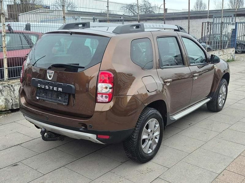 Gebraucht Dacia Duster Basis 105 PS (77 kW) 2014 Braun SUV