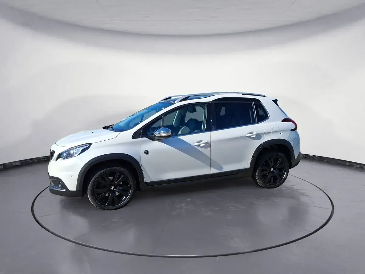 Gebraucht Peugeot 2008 Crossway 110 PS (80 kW) 2019 Blanc nacre SUV