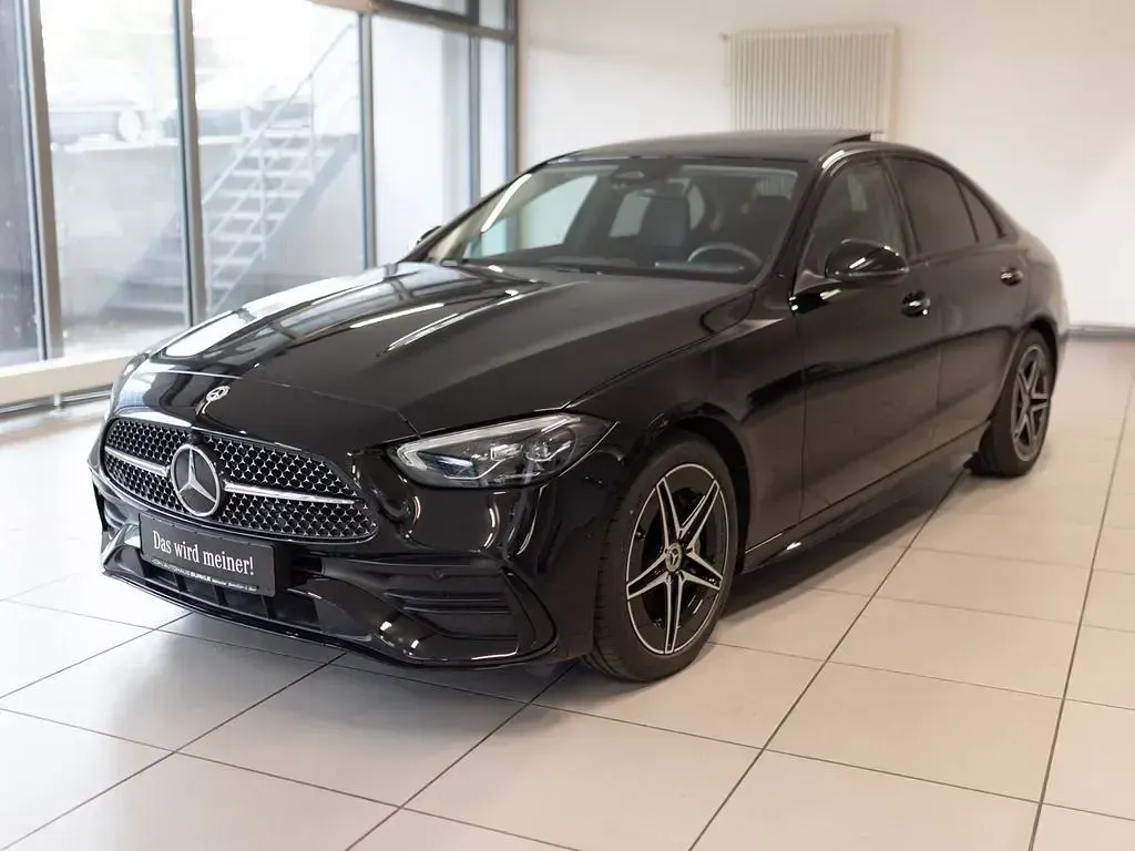 Gebraucht Mercedes C180 AMG line 170 PS (125 kW) 2025 Schwarz Limousine