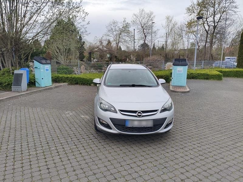 Gebraucht Opel Astra S 110 PS (80 kW) 2015 Silber Kombi