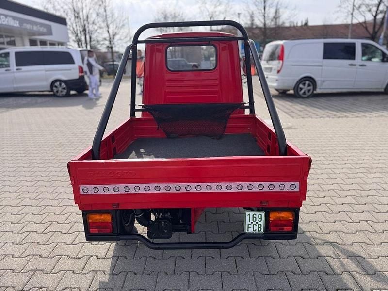 Gebraucht Piaggio APE 492 PS (361 kW) 2012 Rot SUV