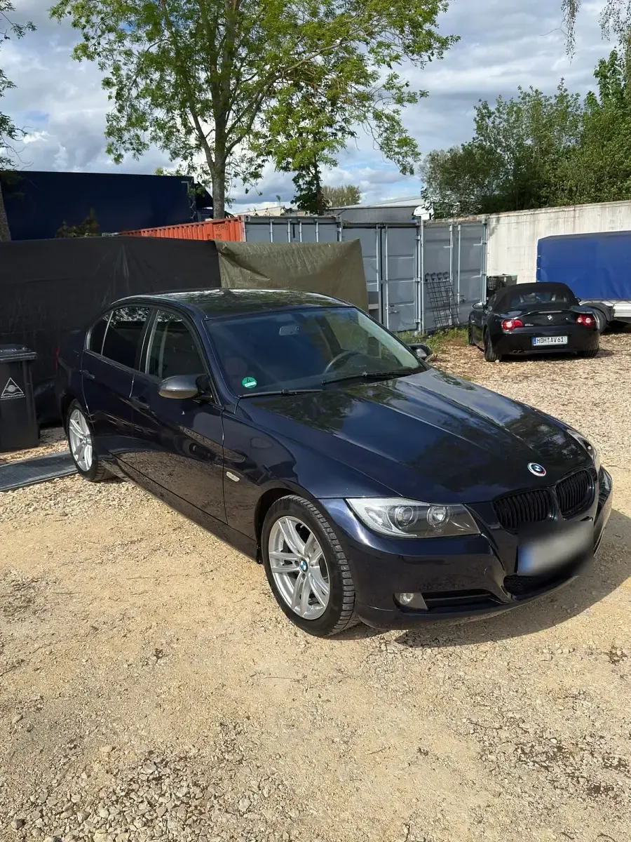 Gebraucht BMW 318 129 PS (94 kW) 2005 Andere farben Limousine
