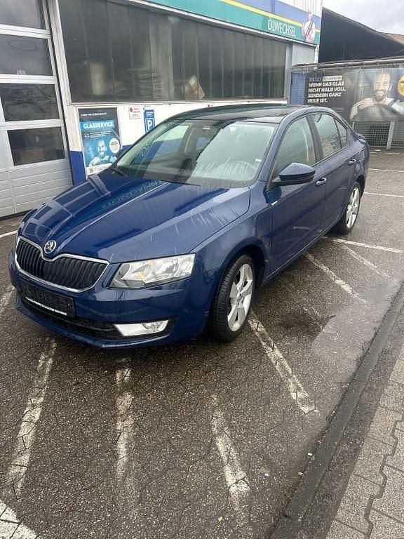 Gebraucht Skoda Octavia Active 105 PS (77 kW) 2014 Kleinwagen
