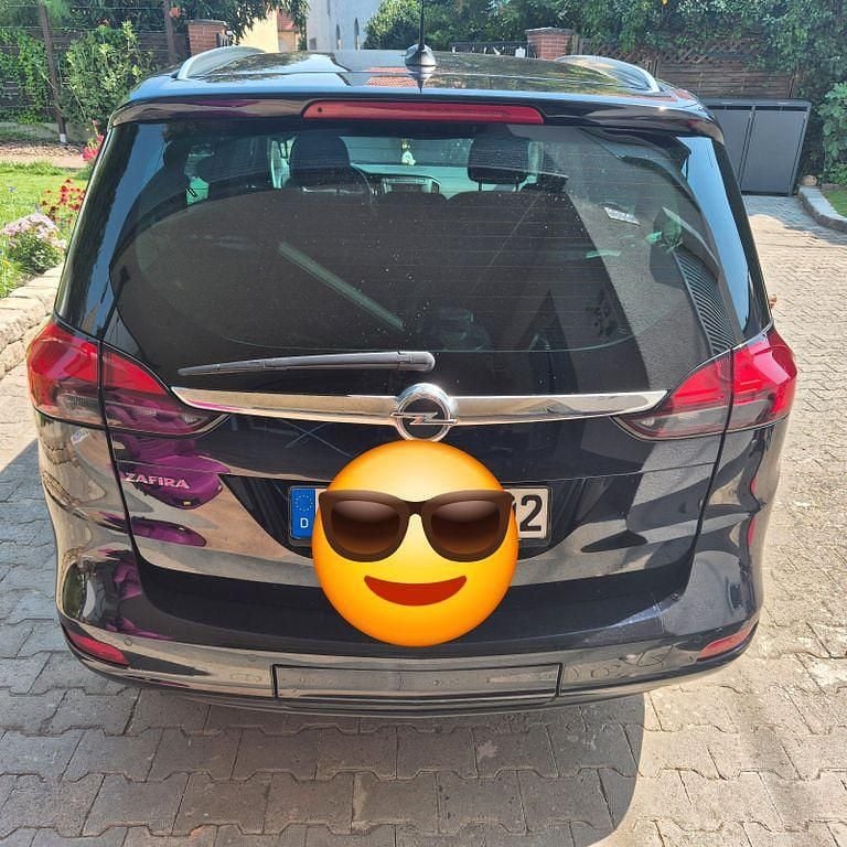 Blau Gebraucht 2018 Opel Zafira Tourer Van / Kleinbus | 12.500 € (Fairer Preis) - Bild 1/4