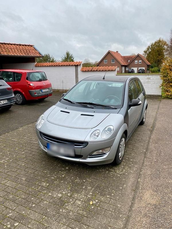 Usata Smart ForFour 75 CV (55 kW) 2005 Argento Utilitaria
