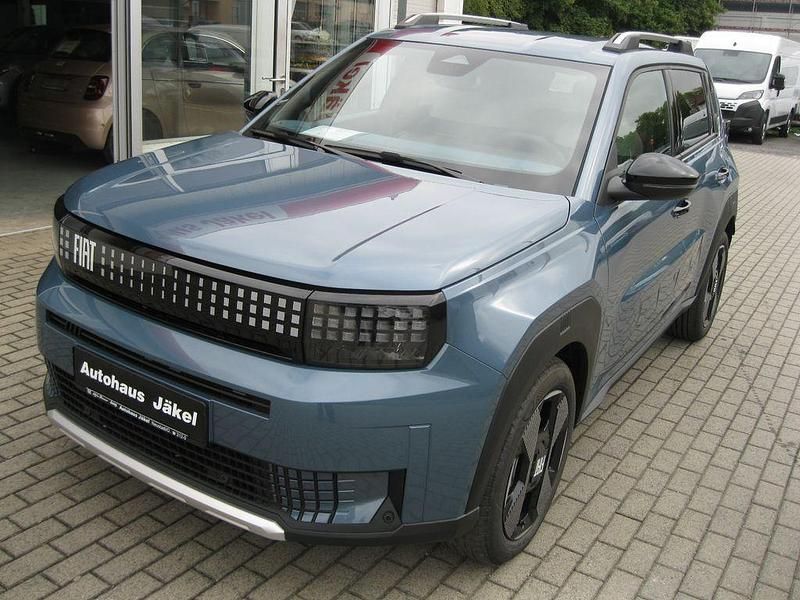 Blau Neu 2025 Fiat Panda La Prima Kleinwagen | 24.880 € (Etwas zu teuer) - Bild 1/4