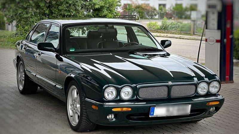Gebraucht Jaguar XJR 363 PS (266 kW) 1998 Grün Limousine