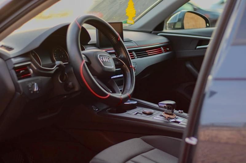 Gebraucht Audi A4 150 PS (110 kW) 2017 Grau Kombi