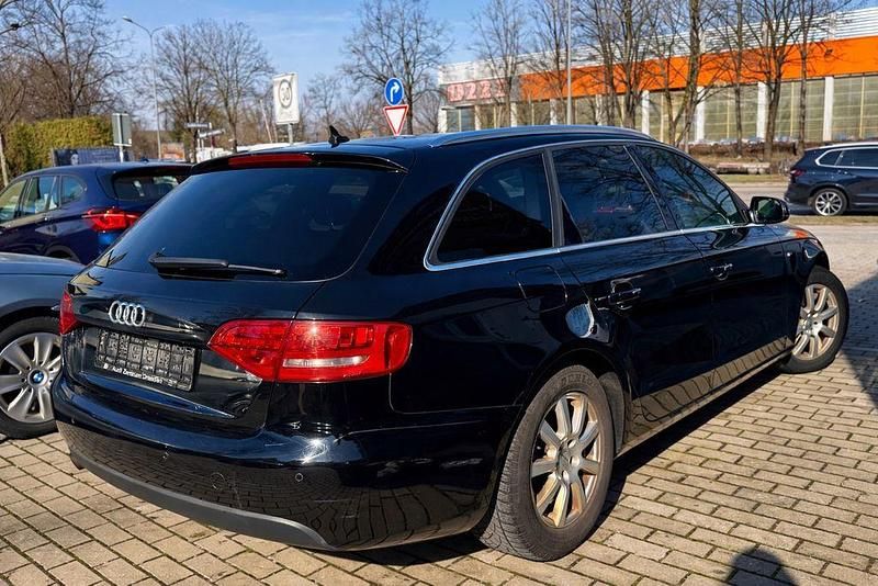 Gebraucht Audi A4 S-Line 143 PS (105 kW) 2010 Schwarz Kombi