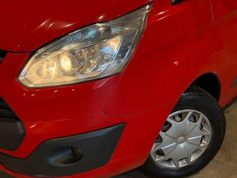 Second-hand Ford Transit 101 CP (74 kW) 2015 Roșu Monovolum