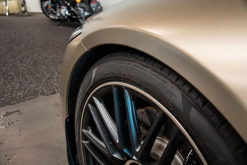 Gebraucht Mercedes SL63 AMG AMG 585 PS (430 kW) 2025 Gold Cabrio