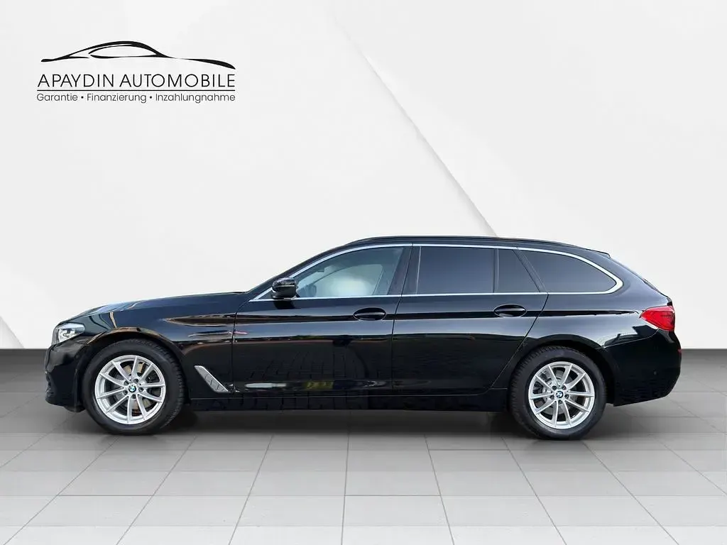 Używany BMW 520 Performance 190 KM (139 kW) 2019 Czarny Kombi