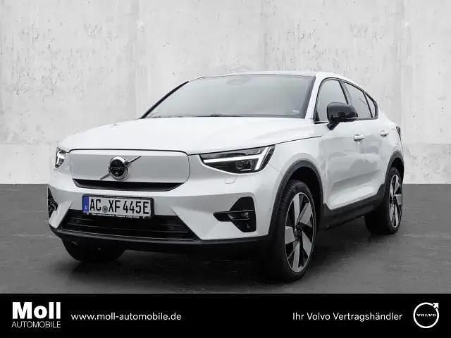 Vapour grey / metallic (grau) Gebraucht 2024 Volvo C40 Plus SUV | 45.900 € (Etwas zu teuer) - Bild 1/4