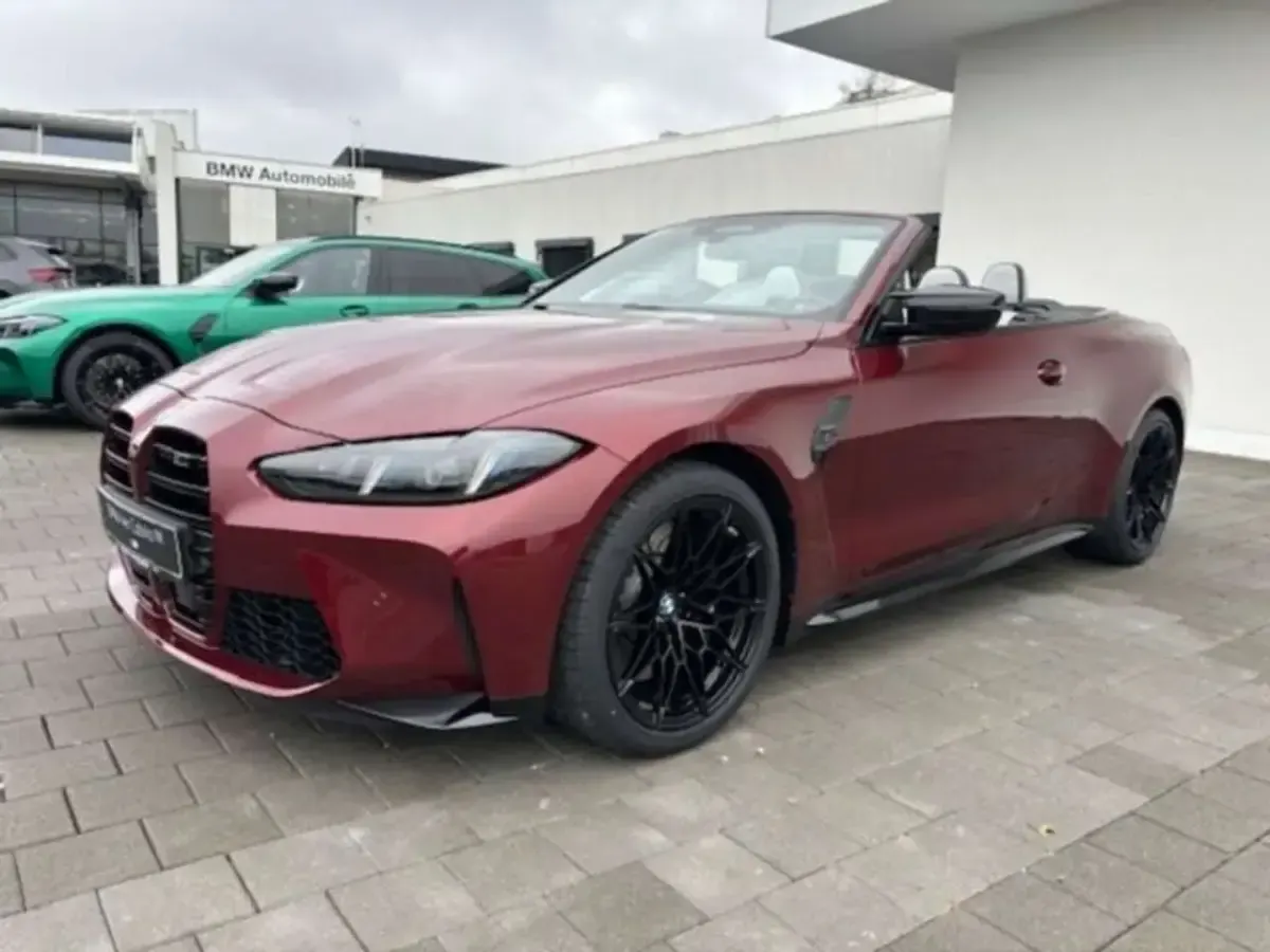 Neu BMW M4 Cabriolet Competition Edition 530 PS (389 kW) 2026 Rot Cabrio
