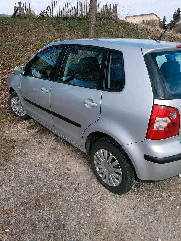 Gebraucht VW Polo 75 PS (55 kW) 2004 Kleinwagen