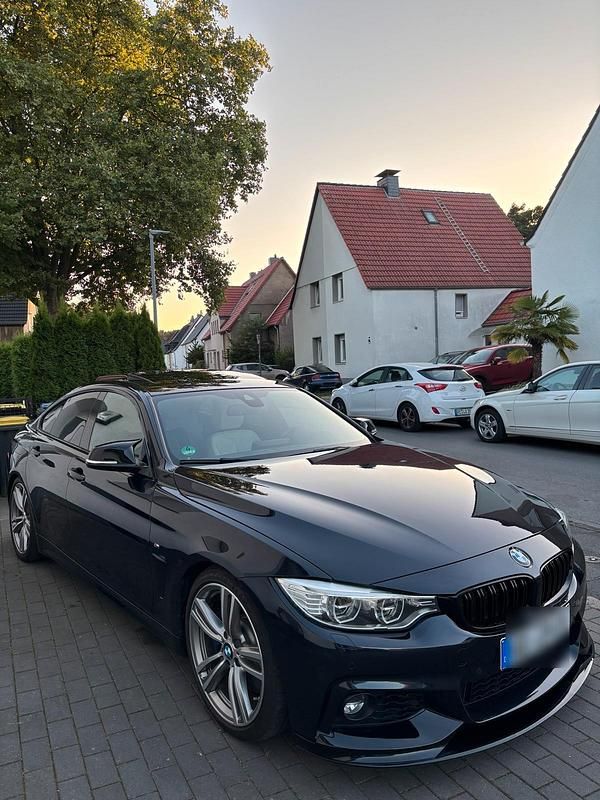 Schwarz Gebraucht 2015 BMW 435 Gran Coupé M Sport Coupé | 27.000 € (Etwas zu teuer) - Bild 1/4