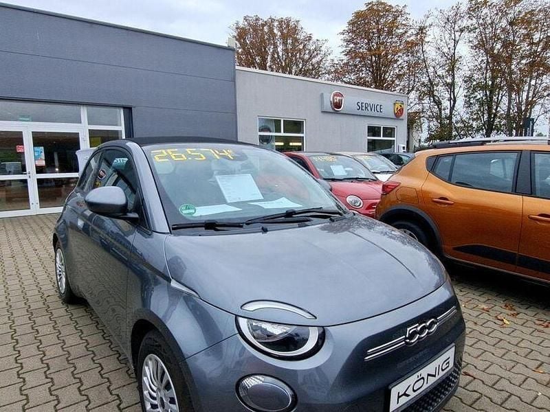 Gebraucht Fiat 500e 86 kW (118 PS) 2023 Mineral grau met. Cabrio