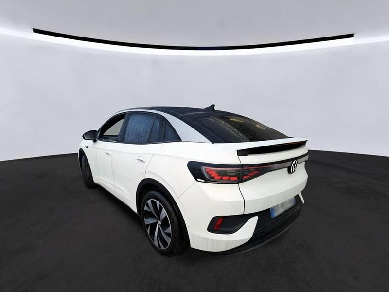 Gebraucht VW ID.5 Pro Performance 150 kW (204 PS) 2023 Gletscherweiß schwarz (metallic) SUV
