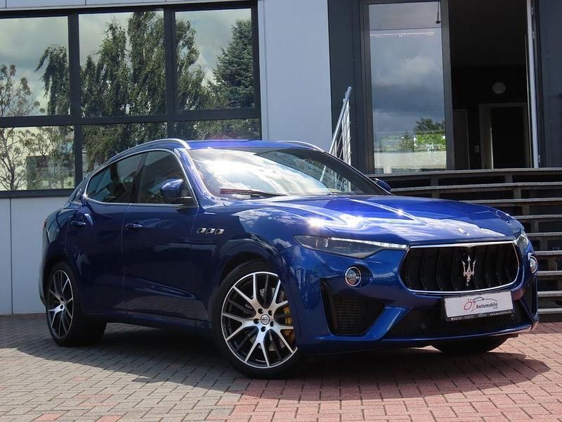 Blau Gebraucht 2021 Maserati Levante SUV | 66.900 € (Superpreis) - Bild 1/4