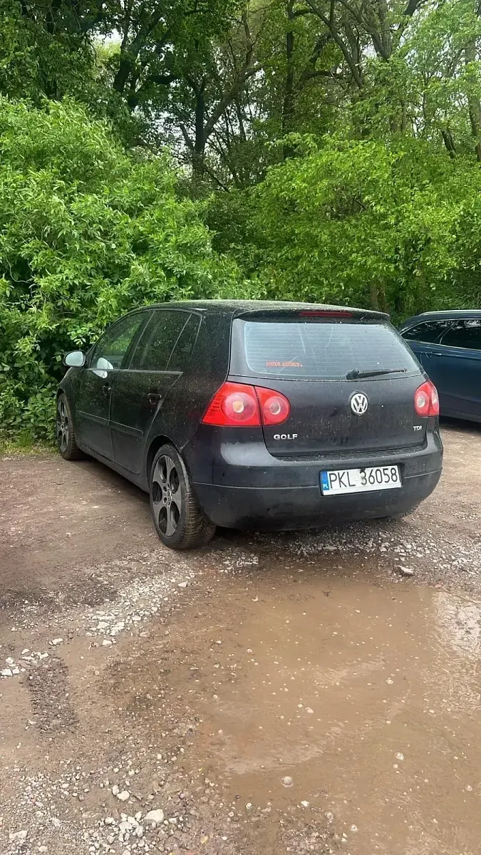 Gebraucht VW Golf V 105 PS (77 kW) 2005 Schwarz Kleinwagen