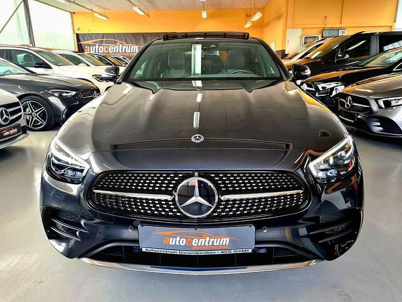 Gebraucht Mercedes E300 AMG 194 PS (142 kW) 2021 Grau Limousine