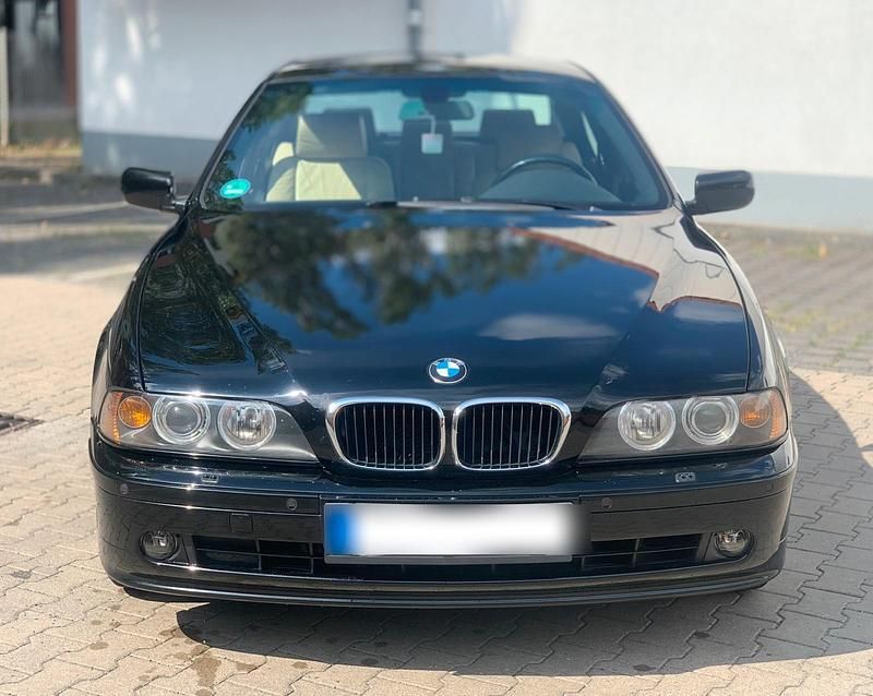 Gebraucht BMW 525 193 PS (141 kW) 2000 Schwarz Limousine