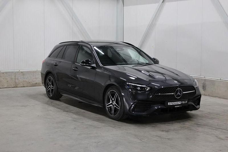 Grau Gebraucht 2025 Mercedes C220 AMG line Kombi | 54.450 € - Bild 1/4