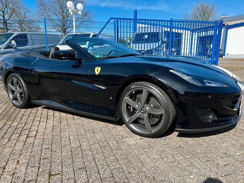 Gebraucht Ferrari Portofino 600 PS (441 kW) 2020 Schwarz Cabrio