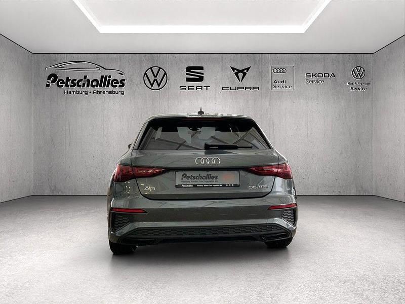 Gebraucht Audi A3 S-Line 150 PS (110 kW) 2024 Grau Limousine