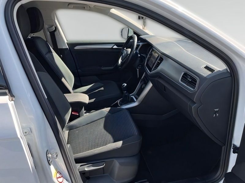 Gebraucht VW T-Roc Active 110 PS (80 kW) 2021 Weiß SUV