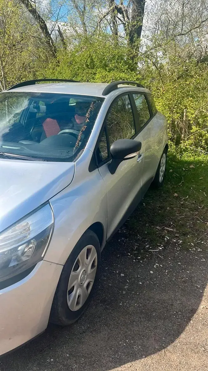 Gebraucht Renault Clio 75 PS (55 kW) 2014 Kombi