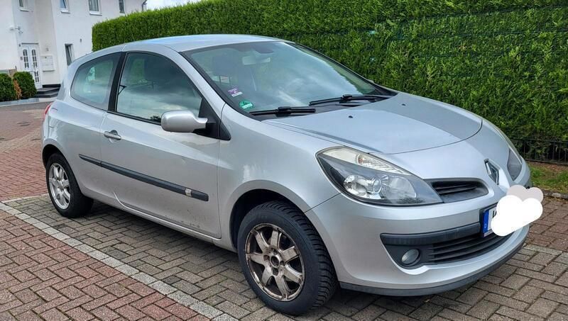 Silber Gebraucht 2008 Renault Clio III Kleinwagen | 3.100 € - Bild 1/4
