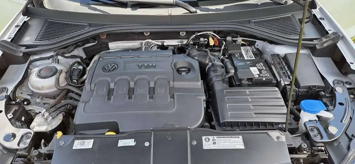 Gebraucht VW T-Roc Style 150 PS (110 kW) 2019 Weiß SUV