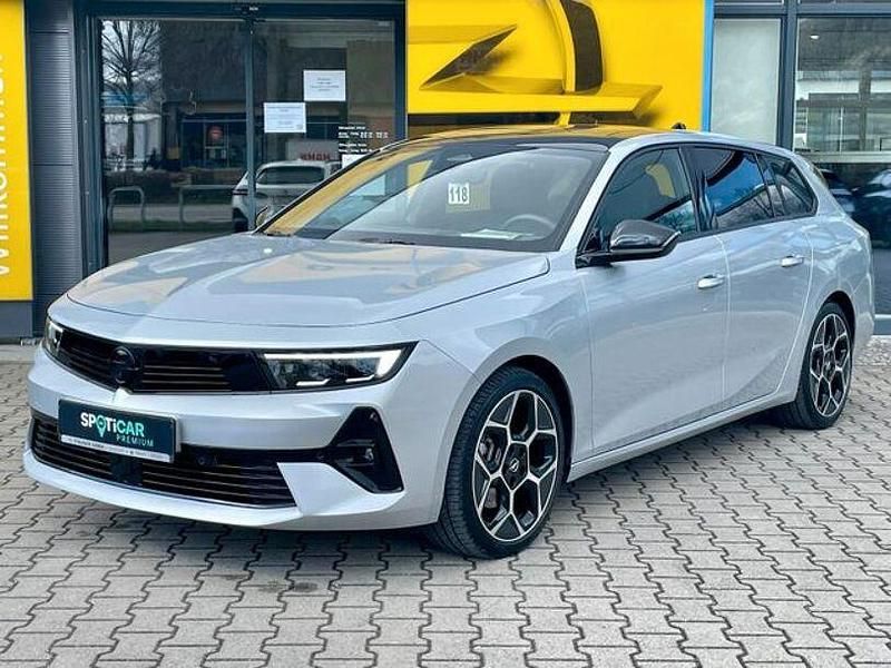 Gebraucht Opel Astra Ultimate 131 PS (96 kW) 2024 Kristall silber Kombi