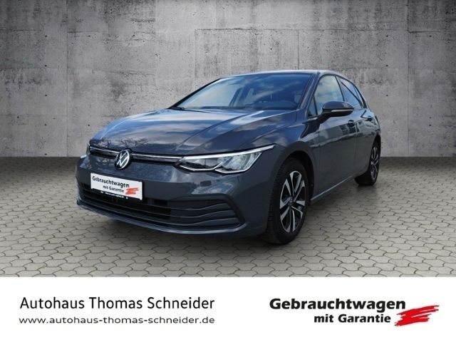 Grau Gebraucht 2021 VW Golf VIII United Kleinwagen | 18.981 € (Fairer Preis) - Bild 1/4