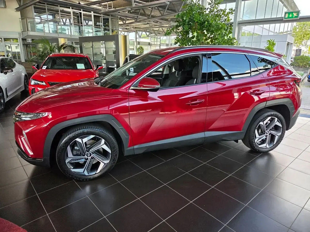 Gebraucht Hyundai Tucson Prime 230 PS (169 kW) 2022 Sunset red SUV