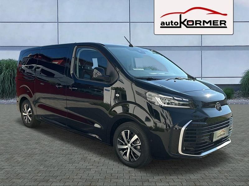 Graphite black metallic Gebraucht 2024 Toyota Proace Verso Lounge Kombi | 49.990 € (Teuer) - Bild 1/4
