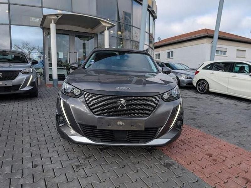 Gebraucht Peugeot 2008 101 PS (74 kW) 2021 Grau (platiniumgrau) SUV