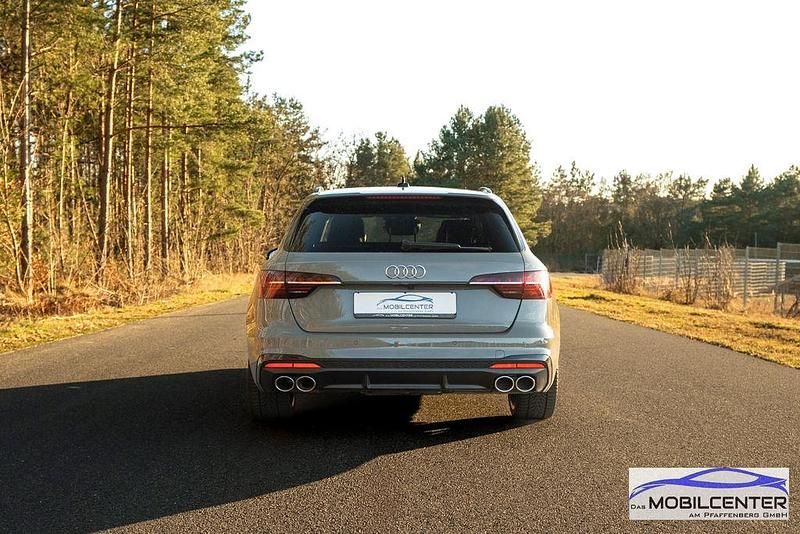 Gebraucht Audi S4 Sport 341 PS (250 kW) 2022 Grau Kombi