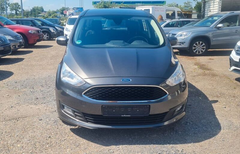 Grau Gebraucht 2016 Ford Grand C-Max Business Edition Van / Kleinbus | 7.900 € (Fairer Preis) - Bild 1/4